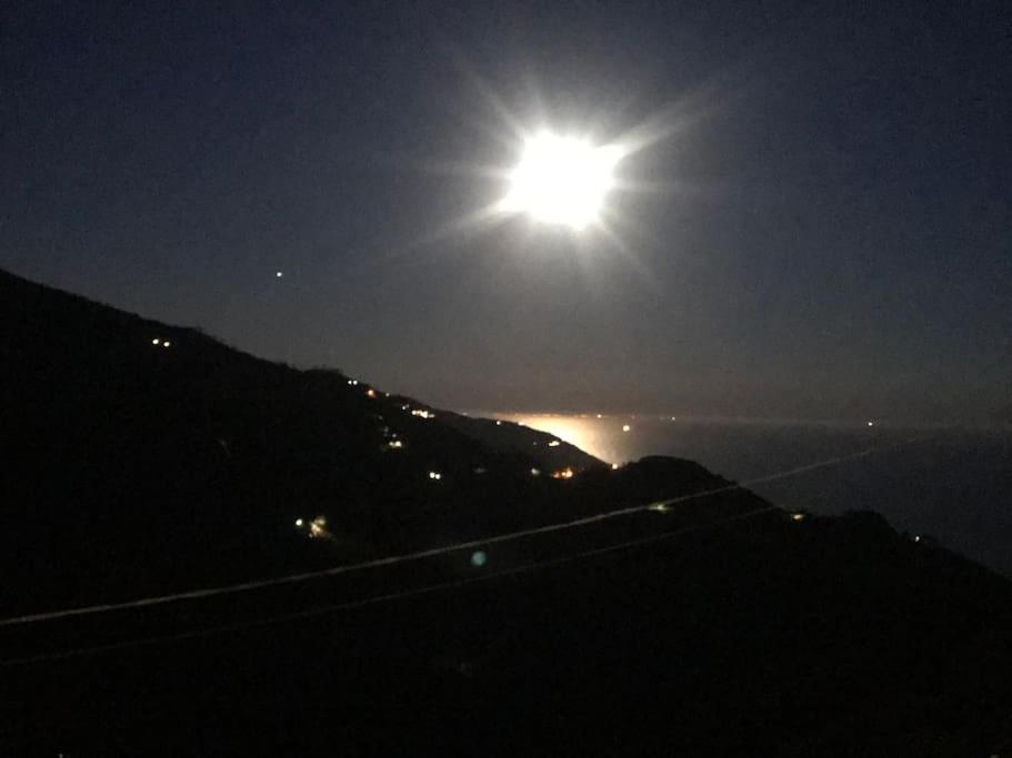 La Finestra Sul Mare A Drignana Vila Vernazza Exterior foto