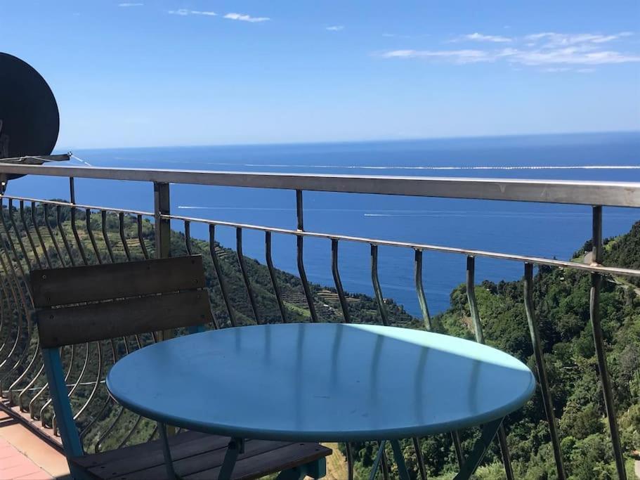 La Finestra Sul Mare A Drignana Vila Vernazza Exterior foto